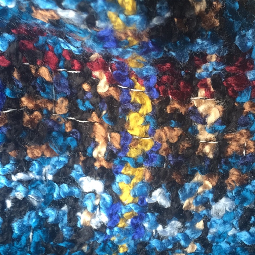 Infinity scarf - Picture 2 of 2